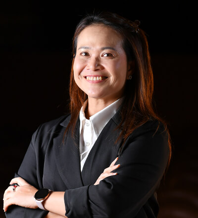 ปวีณา ทองสุก